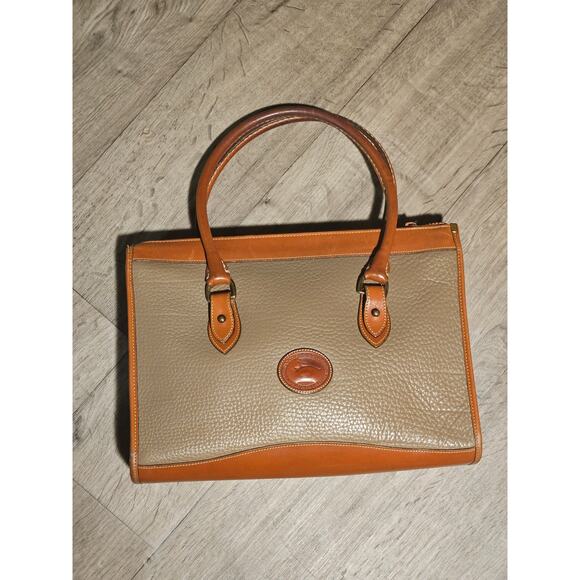 DOONEY & BOURKE Vintage Tan and Camel/Grey Tote - Picture 5 of 13